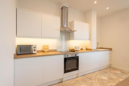 apartment-4-kings-court-g9